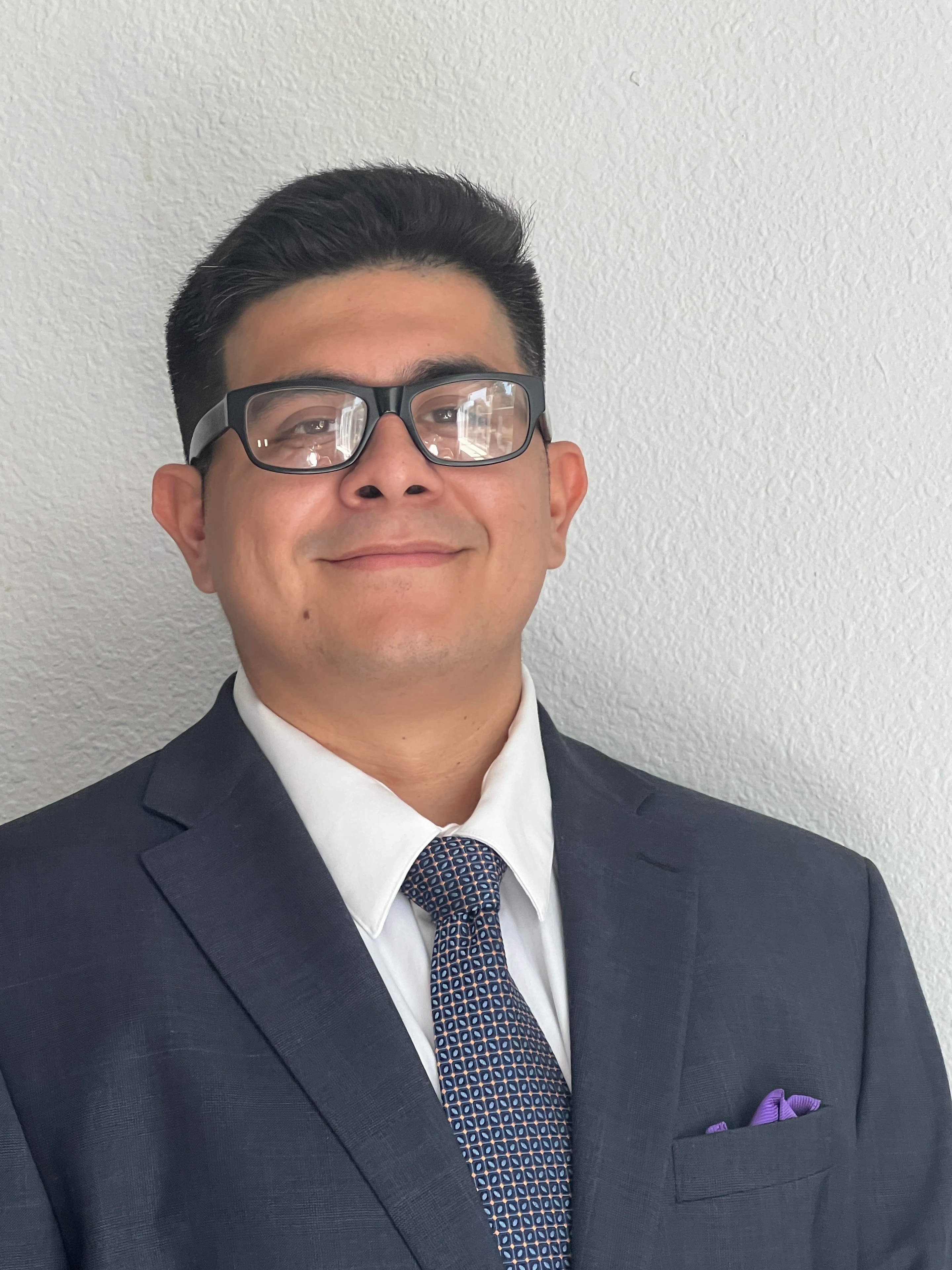 Christian O. — Senior Client Management